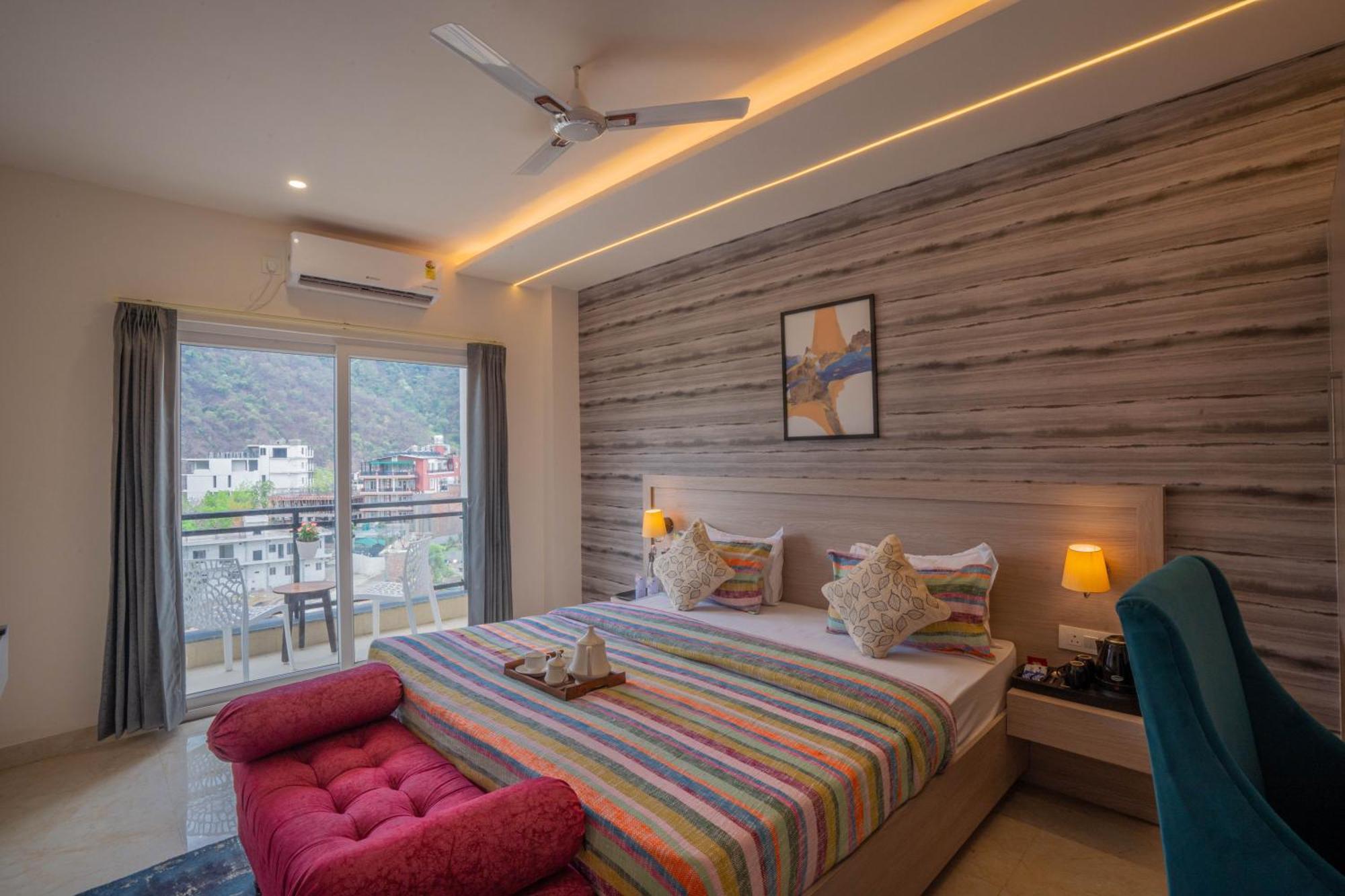 Perfectstayz Alpine Near Laxman Jhula リシケーシュ エクステリア 写真