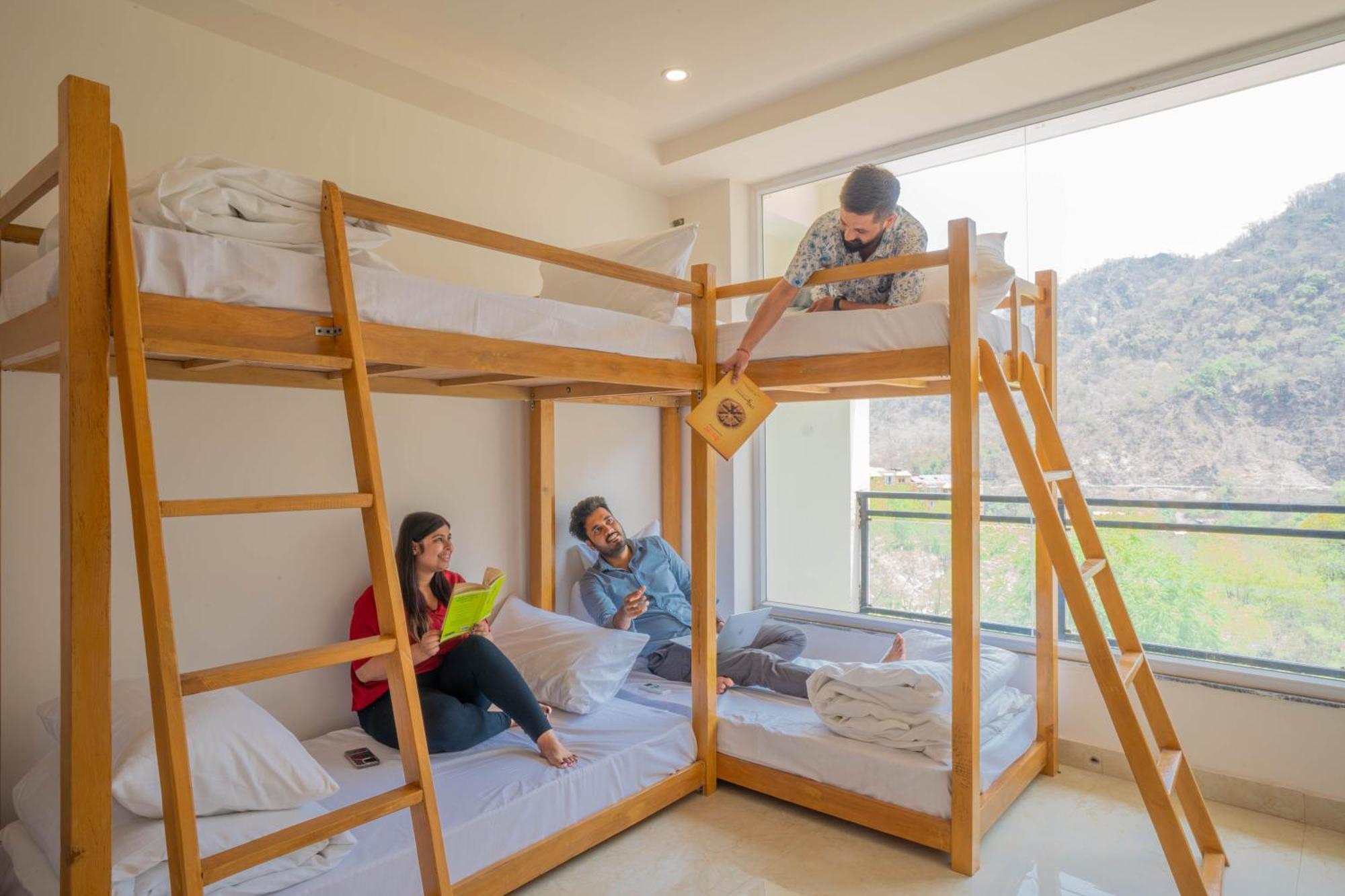 Perfectstayz Alpine Near Laxman Jhula リシケーシュ エクステリア 写真
