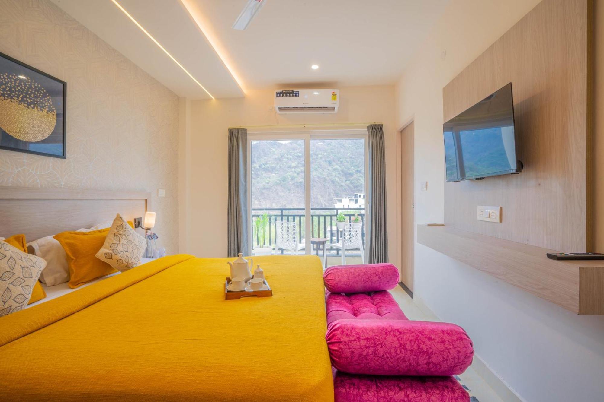Perfectstayz Alpine Near Laxman Jhula リシケーシュ エクステリア 写真
