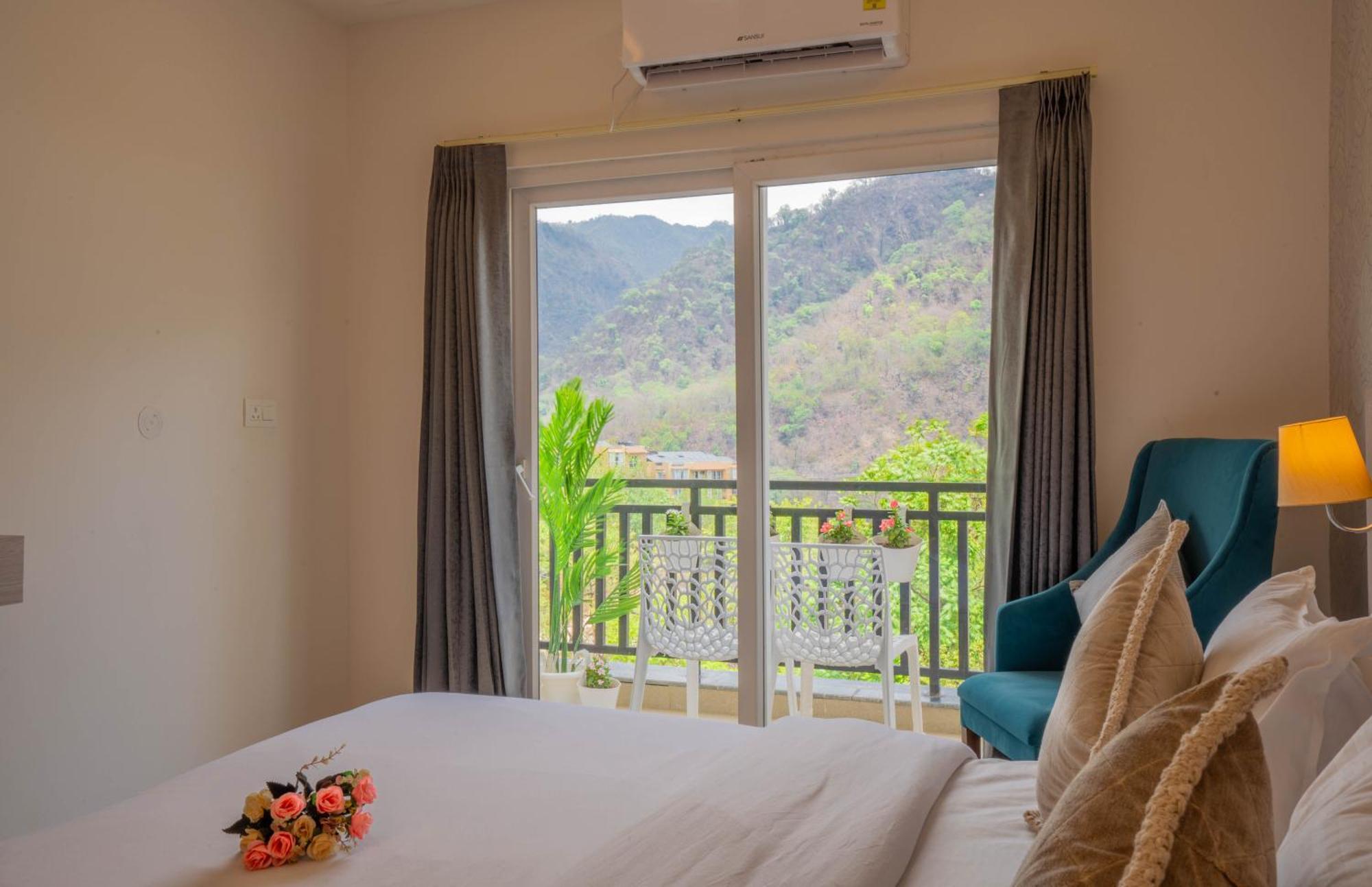 Perfectstayz Alpine Near Laxman Jhula リシケーシュ エクステリア 写真