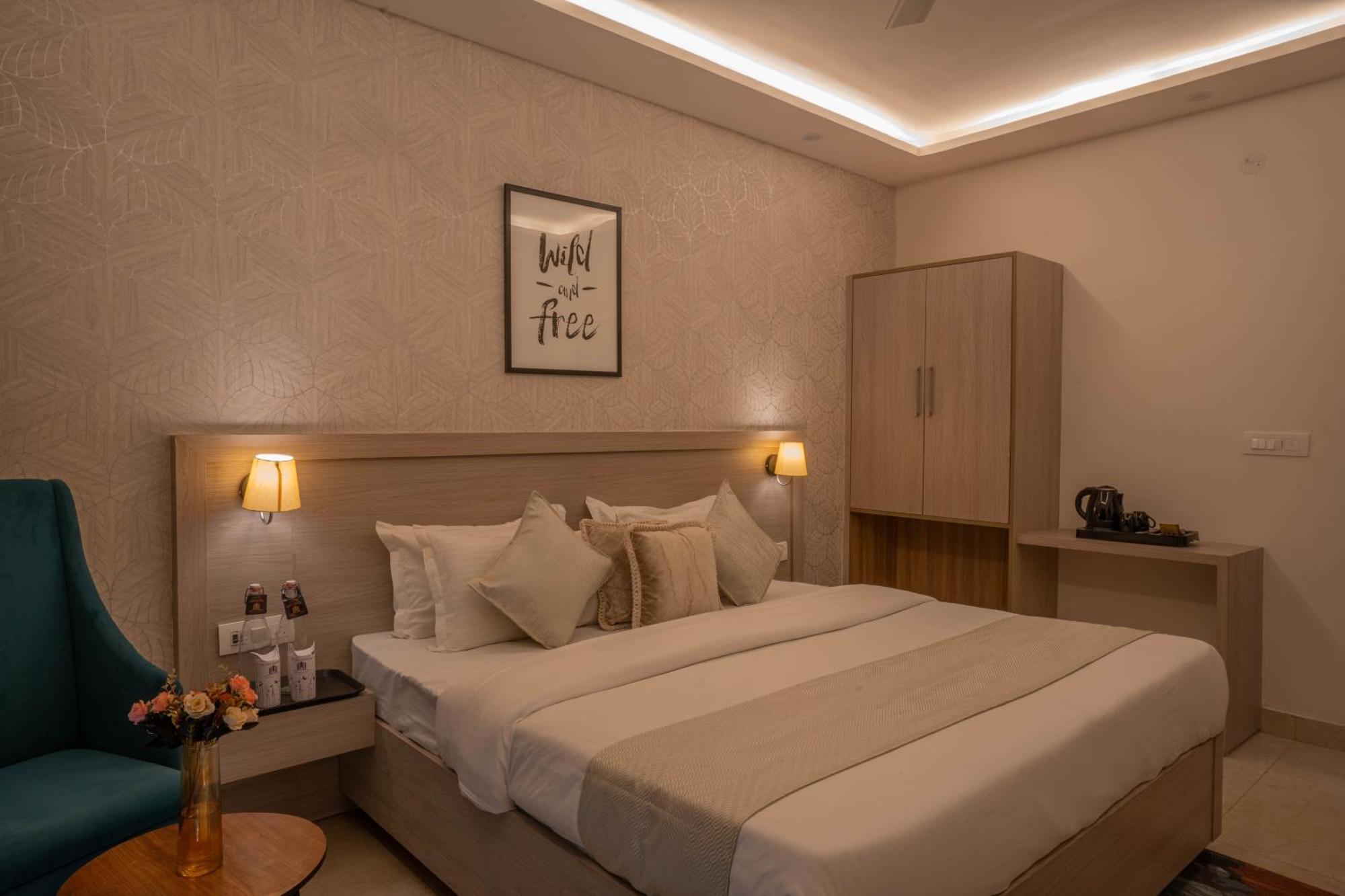 Perfectstayz Alpine Near Laxman Jhula リシケーシュ エクステリア 写真